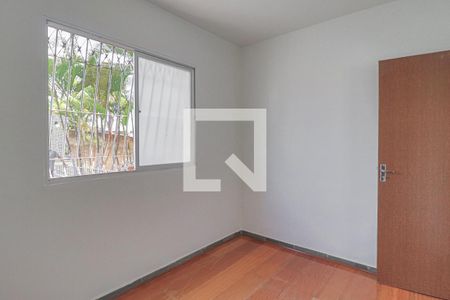 Quarto 1 de apartamento para alugar com 3 quartos, 53m² em Santa Cruz, Belo Horizonte