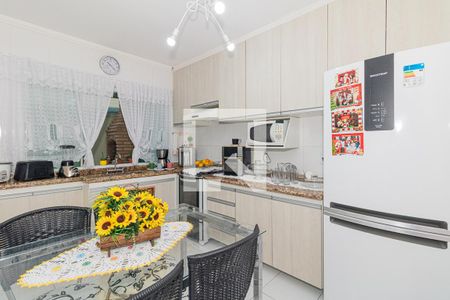 Casa de condomínio à venda com 151m², 3 quartos e 1 vagaCozinha