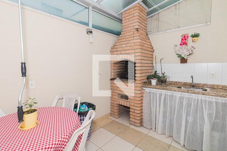 Casa de condomínio à venda com 151m², 3 quartos e 1 vagaChurrasqueira