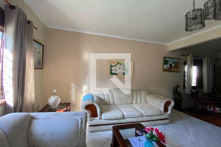 Sala de Estar de casa à venda com 3 quartos, 90m² em Morro do Espelho , São Leopoldo