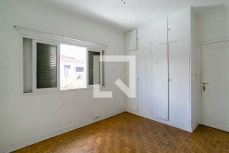 Casa à venda com 300m², 3 quartos e 6 vagasQuarto