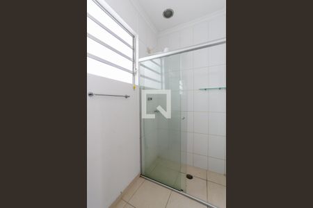 Casa à venda com 300m², 3 quartos e 6 vagasBanheiro da suíte 2