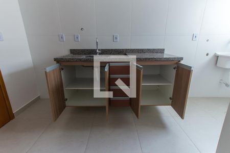 Sala e Cozinha de apartamento para alugar com 1 quarto, 25m² em Vila Constança, São Paulo