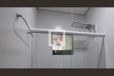 Casa à venda com 160m², 3 quartos e 2 vagasBanheiro da Suíte