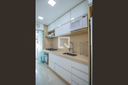 Apartamento à venda com 87m², 2 quartos e 2 vagasCozinha 