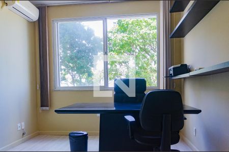 Apartamento para alugar com 350m², 4 quartos e 2 vagas Apartamento para alugar com 350m², 4 quartos e 2 vagasQuarto 2