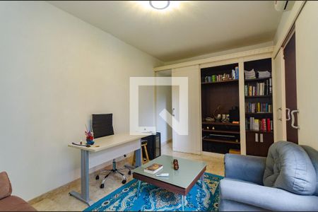 Apartamento para alugar com 350m², 4 quartos e 2 vagas Apartamento para alugar com 350m², 4 quartos e 2 vagasEscritório