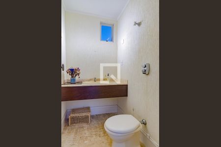 Apartamento para alugar com 350m², 4 quartos e 2 vagas Apartamento para alugar com 350m², 4 quartos e 2 vagasLavabo
