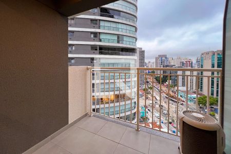 Apartamento para alugar com 27m², 1 quarto e sem vagaSacada 