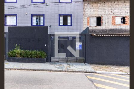 Casa para alugar com 80m², 2 quartos e 1 vagaFachada
