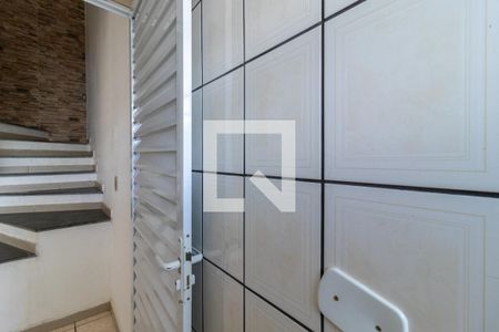 Casa para alugar com 80m², 2 quartos e 1 vagaÁrea de Serviço