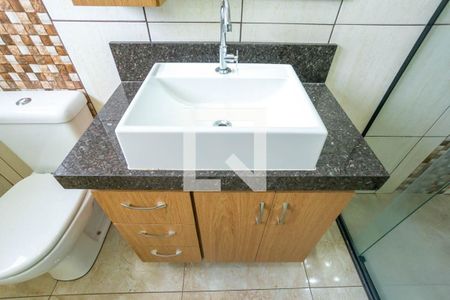 Casa à venda com 114m², 2 quartos e 1 vagaBanheiro