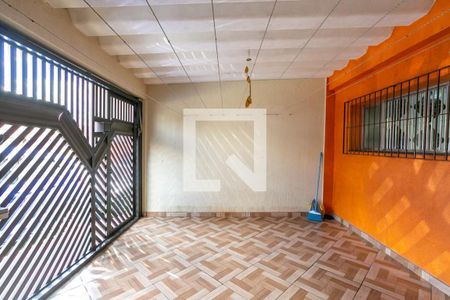 Casa à venda com 114m², 2 quartos e 1 vagaGaragem e área de serviço