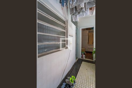 Apartamento à venda com 110m², 2 quartos e 1 vagaÁrea de Serviço