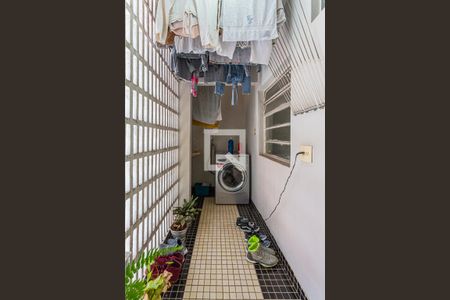 Apartamento à venda com 110m², 2 quartos e 1 vagaÁrea de Serviço