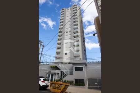 Apartamento para alugar com 63m², 2 quartos e 2 vagas Apartamento para alugar com 63m², 2 quartos e 2 vagasFachada