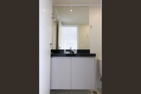 Apartamento para alugar com 63m², 2 quartos e 2 vagas Apartamento para alugar com 63m², 2 quartos e 2 vagasBanheiro da Suite