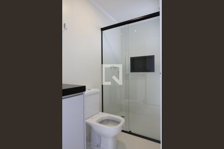 Apartamento para alugar com 63m², 2 quartos e 2 vagas Apartamento para alugar com 63m², 2 quartos e 2 vagasBanheiro da Suite