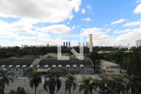 Vista janela da sala de apartamento para alugar com 2 quartos, 33m² em Jurubatuba, São Paulo