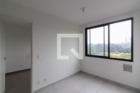 Sala de apartamento para alugar com 2 quartos, 33m² em Jurubatuba, São Paulo