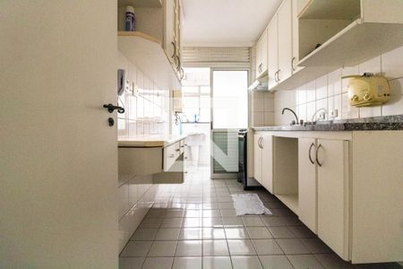 Apartamento para alugar com 75m², 3 quartos e 2 vagas Apartamento para alugar com 75m², 3 quartos e 2 vagasCozinha