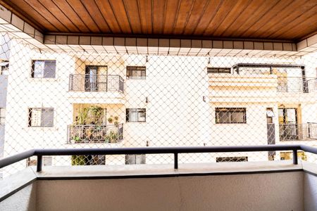 Apartamento para alugar com 75m², 3 quartos e 2 vagas Apartamento para alugar com 75m², 3 quartos e 2 vagasSacada