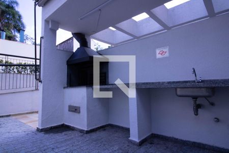 Apartamento para alugar com 75m², 3 quartos e 2 vagas Apartamento para alugar com 75m², 3 quartos e 2 vagasÁrea comum - Churrasqueira