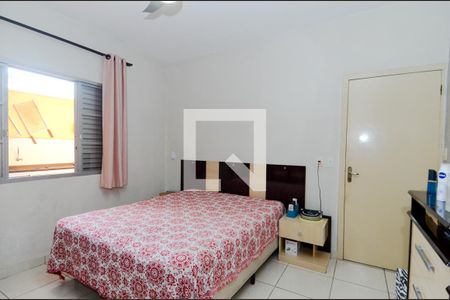 Casa à venda com 169m², 3 quartos e 2 vagasQuarto 2 - Suíte