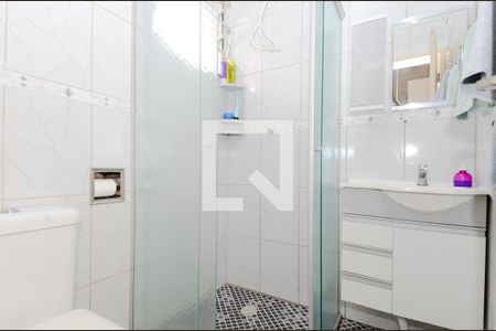 Casa à venda com 169m², 3 quartos e 2 vagasBanheiro Social