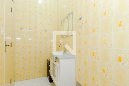 Casa à venda com 169m², 3 quartos e 2 vagasBanheiro da Suíte