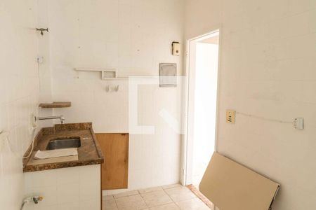 Apartamento à venda com 55m², 2 quartos e sem vaga Apartamento à venda com 55m², 2 quartos e sem vagaCozinha