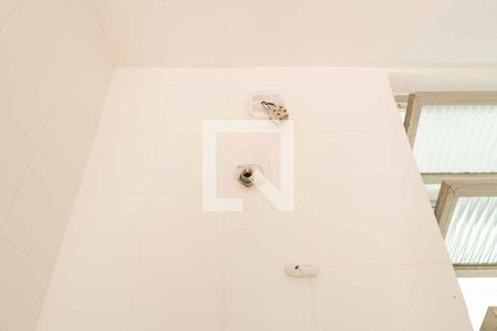 Apartamento à venda com 55m², 2 quartos e sem vaga Apartamento à venda com 55m², 2 quartos e sem vagaBanheiro