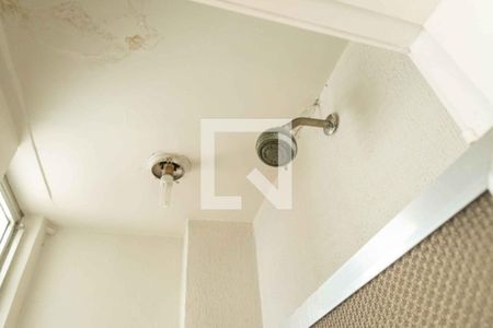 Apartamento à venda com 55m², 2 quartos e sem vaga Apartamento à venda com 55m², 2 quartos e sem vagaBanheiro de Serviço