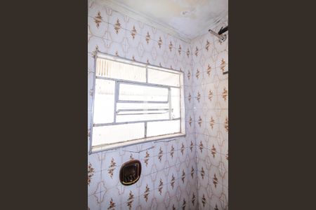 Casa à venda com 110m², 2 quartos e 1 vagaBanheiro