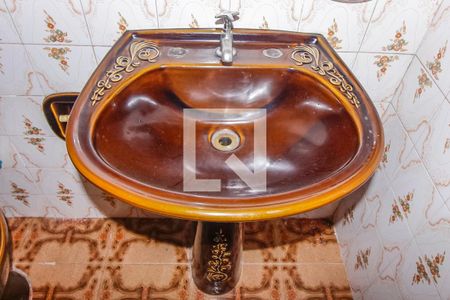 Casa à venda com 110m², 2 quartos e 1 vagaBanheiro