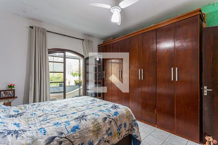 Casa à venda com 194m², 3 quartos e 2 vagas Casa à venda com 194m², 3 quartos e 2 vagasQuarto 3