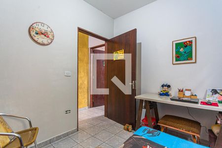 Casa à venda com 194m², 3 quartos e 2 vagas Casa à venda com 194m², 3 quartos e 2 vagasQuarto 2