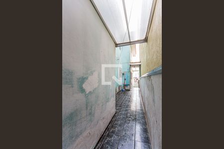 Casa à venda com 194m², 3 quartos e 2 vagas Casa à venda com 194m², 3 quartos e 2 vagasCorredor Externo