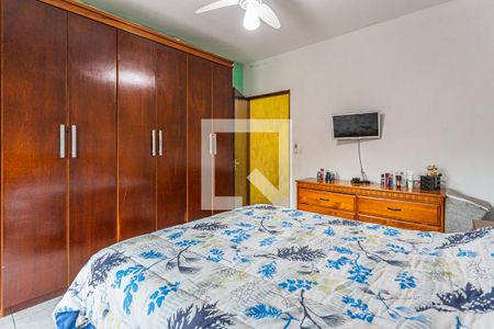 Casa à venda com 194m², 3 quartos e 2 vagas Casa à venda com 194m², 3 quartos e 2 vagasQuarto 3