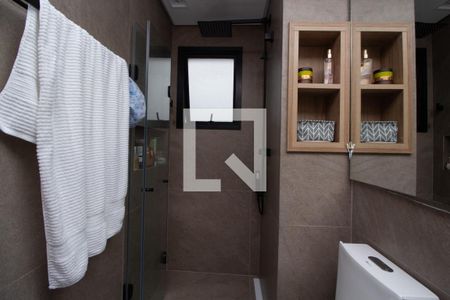 Apartamento à venda com 70m², 2 quartos e 1 vaga Apartamento à venda com 70m², 2 quartos e 1 vagaBanheiro Suíte