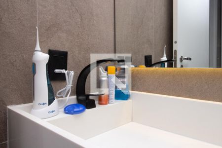 Apartamento à venda com 70m², 2 quartos e 1 vaga Apartamento à venda com 70m², 2 quartos e 1 vagaBanheiro Social