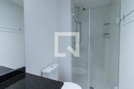 Banheiro de kitnet/studio para alugar com 1 quarto, 38m² em Mirandópolis, São Paulo