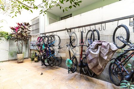 Apartamento à venda com 39m², 1 quarto e sem vaga Apartamento à venda com 39m², 1 quarto e sem vagaBicicletário