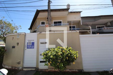 Casa à venda com 146m², 3 quartos e 1 vagaFachada