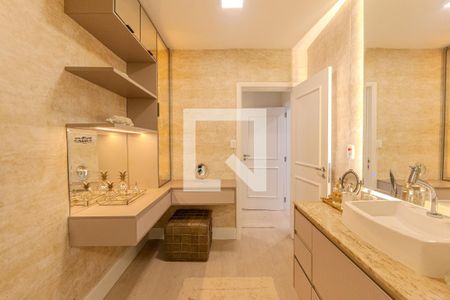 Banheiro de apartamento à venda com 4 quartos, 166m² em Paraíso, São Paulo