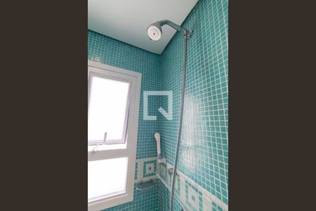 Apartamento para alugar com 229m², 4 quartos e 4 vagas Apartamento para alugar com 229m², 4 quartos e 4 vagasBanheiro da Suíte 2