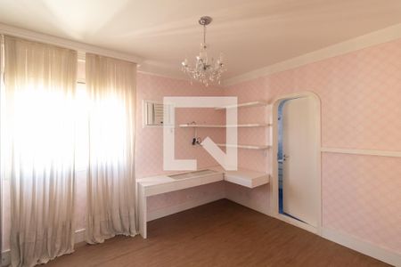 Apartamento para alugar com 229m², 4 quartos e 4 vagas Apartamento para alugar com 229m², 4 quartos e 4 vagasSuíte 3