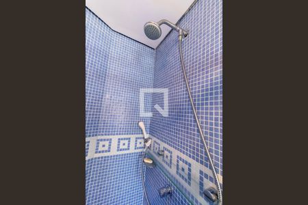 Apartamento para alugar com 229m², 4 quartos e 4 vagas Apartamento para alugar com 229m², 4 quartos e 4 vagasBanheiro da Suíte 3