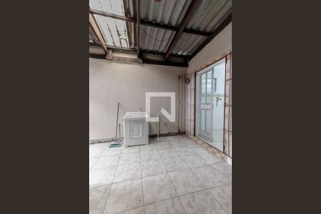 Casa à venda com 150m², 4 quartos e sem vaga Casa à venda com 150m², 4 quartos e sem vagaÁrea de serviço