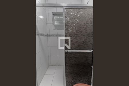 Casa à venda com 150m², 4 quartos e sem vaga Casa à venda com 150m², 4 quartos e sem vagaBanheiro